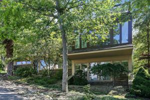 3201 Miami Trail
