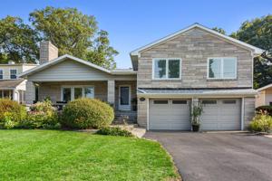 2727 Lake Shore Drive