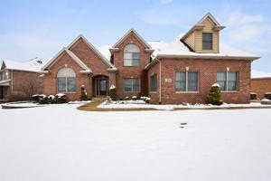 10368 Whitewater Crossing