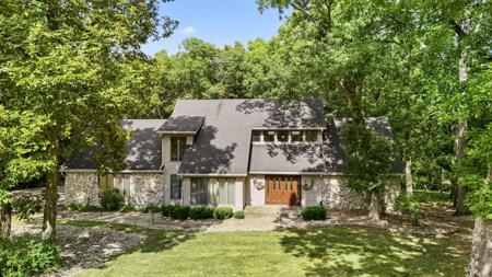 483 Roxbury Road