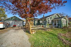300 W 3rd Street