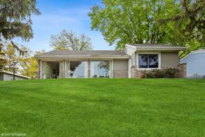 2113 Lake Shore Drive