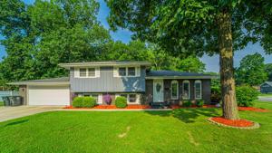 1454 Howard Court