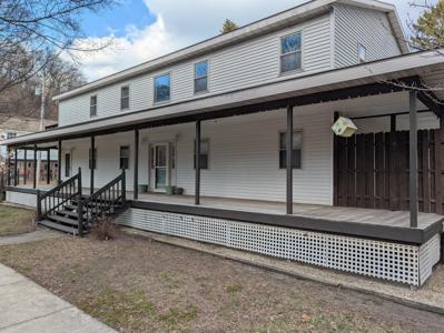 107 Center Street