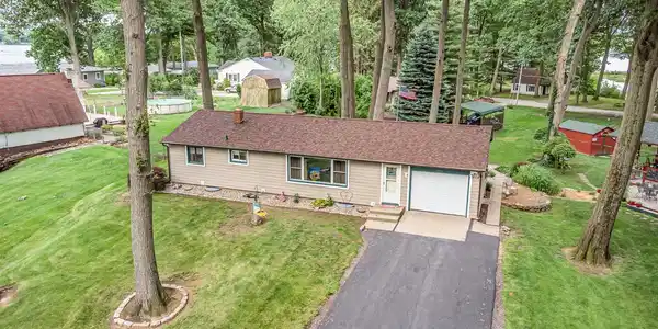 131 Oak Place