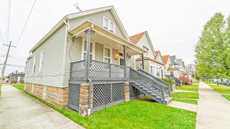 1503 Roberts Avenue