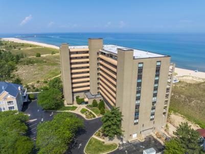 100 Lake Shore Drive