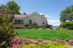 3131 Lakeshore Drive