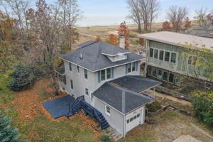 1612 Lake Shore Drive