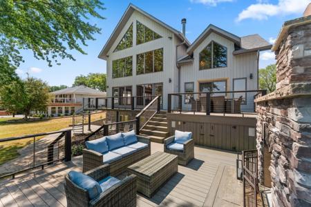 6351 S Rannells Road W