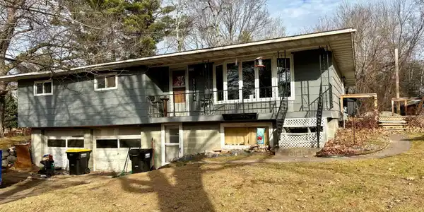 5022 ISLE VIEW DR