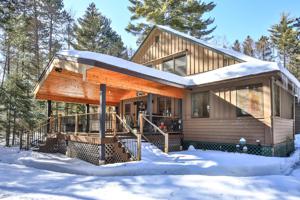 2261 BALSAM LN