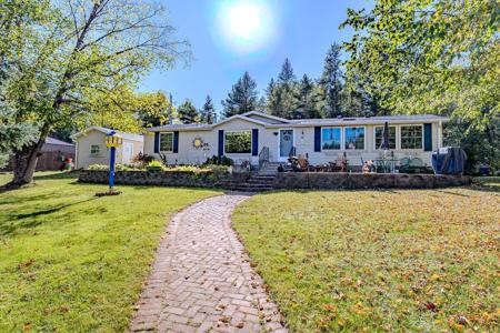 N11480 TOMAHAWK RIVER RD