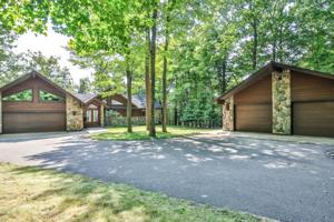 9165 DAVIES RD