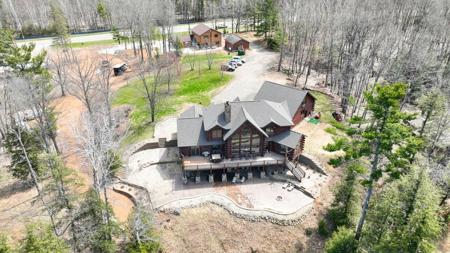 701-703 HWY 45