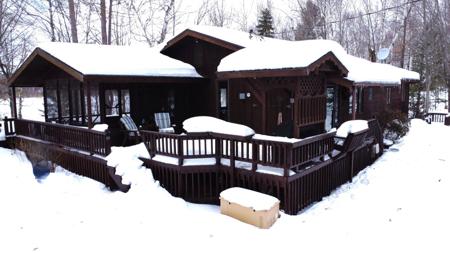 1091 AMBER LAKE LN N