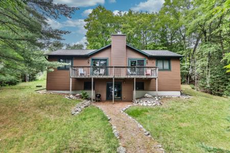 8428 ROCK LAKE RD W