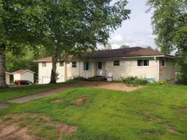1001 TOMAHAWK AVE S