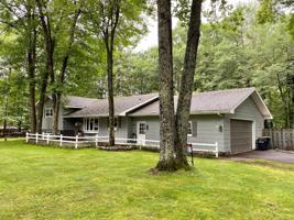 1415 CHERRY DR