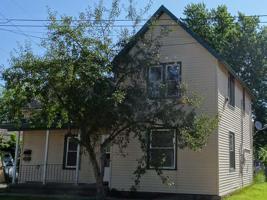 217 2ND ST S
