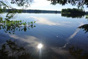 ON CLEAR LAKE RD E