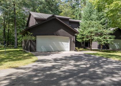 8589 DR PINK DR