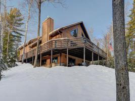 2152 LYNX LN