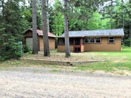 3289 WHISPERING PINES LN