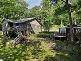 7410 PIENE BAY DR