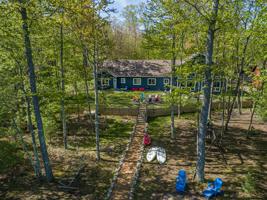 1506 DOLLAR LAKE RD E