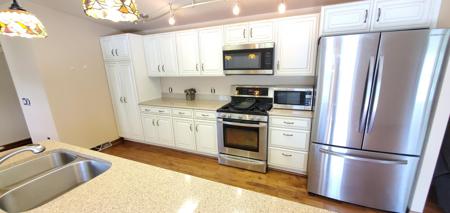 44 EDGEWATER CT