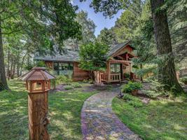4213 HEMLOCK DR