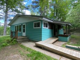 4060 MANOR LOOP