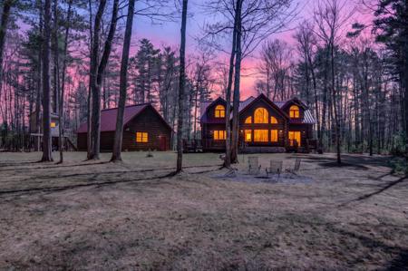1289 GERRI CT