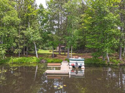 N8919 ISLAND RD E