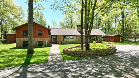 1807 LIGHTHOUSE LODGE RD