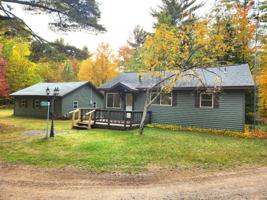 3293 WHISPERING PINES LN