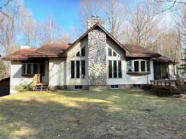 946 OLSON RD