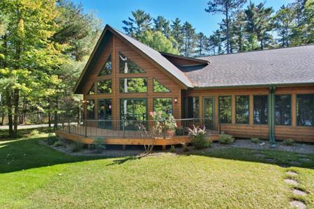 1467 BUCKY LN