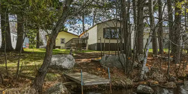 57 EDGEWATER CT