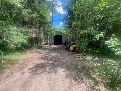 1070 TOMAHAWK DR