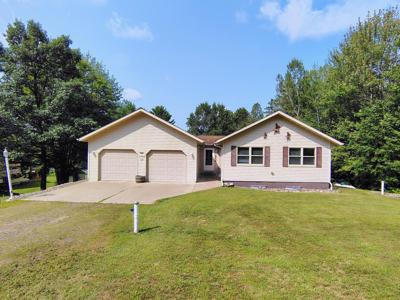 N9882 WOODLAND LN