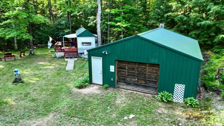 W1484 LON BASCO LN