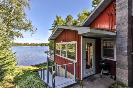 2598W MERCER LAKE CIR N