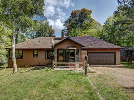 2205 BALSAM LN