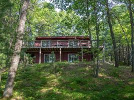 3725 CHAIN O LAKES RD