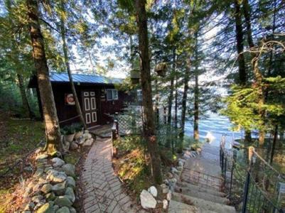 491 TIMBER LN