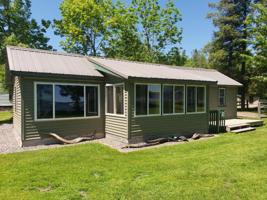 3253 WHISPERING PINES LN