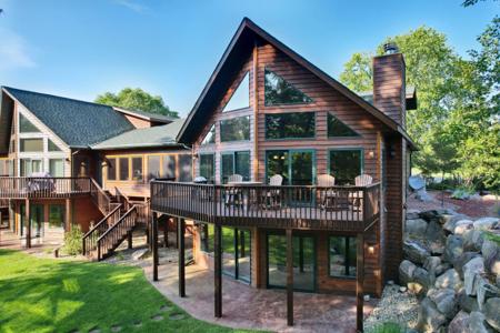 1458 GOLF VIEW RD