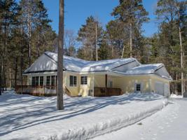8448 HENRY CIR